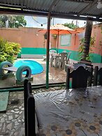 Hospedagem Chapéu Virado