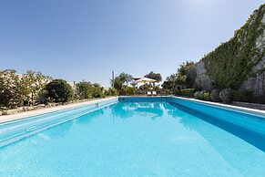 Villa Helidona With Private Pool