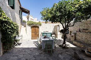 Villa Helidona With Private Pool