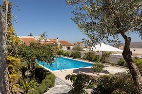 Villa Helidona With Private Pool