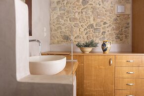 Villa Helidona With Private Pool