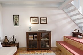 Villa Helidona With Private Pool