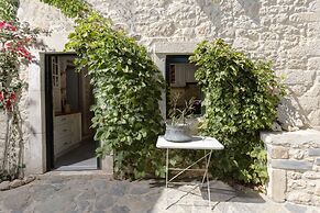 Villa Helidona With Private Pool