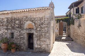 Villa Helidona With Private Pool