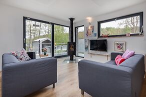 Holiday Home With Lake View, Sauna