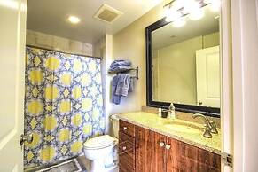 Fantastic 2 bedrooms apt. Harbor