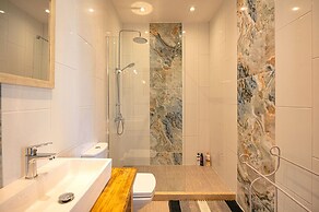 Bee Tree Villa in Corfu