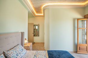 Bee Tree Villa in Corfu