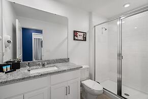 Chic 6 Bedroom Solara Home Pool and Themed Rooms