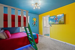 Chic 6 Bedroom Solara Home Pool and Themed Rooms