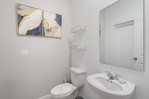 Chic 6 Bedroom Solara Home Pool and Themed Rooms