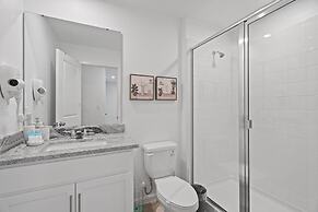 Chic 6 Bedroom Solara Home Pool and Themed Rooms