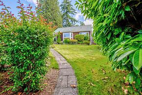 Private park in a cozy home next to I-90 huge yard