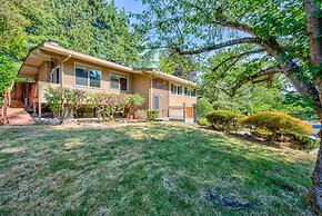 Stylish & Spacious Retreat in Downtown Bellevue