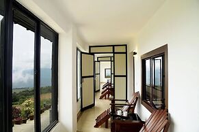 Ibex Resorts, Valparai (Tale Rock)