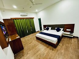 The Loya Hotel