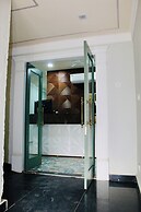The Loya Hotel