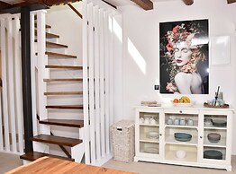 Old Town Rovinj Hidden Residence With Terrace