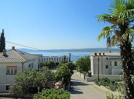 Crikvenica Tranquil and Stylish Apartments With Sea View