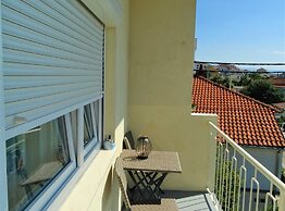 Crikvenica Tranquil and Stylish Apartments With Sea View