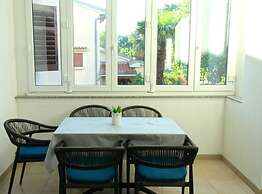 Comfort Beachfront Crikvenica Apartments