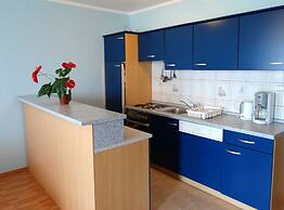 Cozy Crikvenica Apartments With Sea View and Balcony