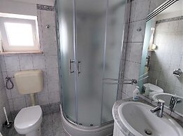 Cozy Crikvenica Apartments With Sea View and Balcony