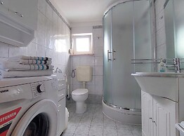 Cozy Crikvenica Apartments With Sea View and Balcony