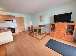 Cozy Crikvenica Apartments With Sea View and Balcony