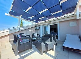 Seaside Escape Selce Apartments