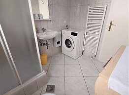 Elegant Apartments With Sea View and Balcony