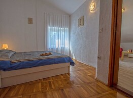 Contemporary Crikvenica Apartments With Private Parking