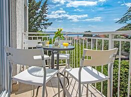 Contemporary Crikvenica Apartments With Private Parking