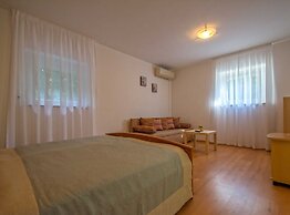 Contemporary Crikvenica Apartments With Private Parking