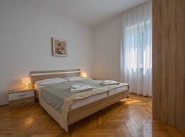 Contemporary Crikvenica Apartments With Private Parking