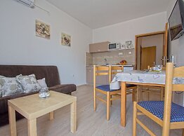 Contemporary Crikvenica Apartments With Private Parking