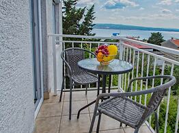 Contemporary Crikvenica Apartments With Private Parking