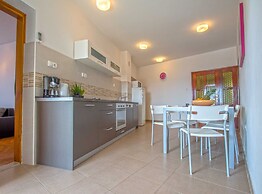 Contemporary Crikvenica Apartments With Private Parking