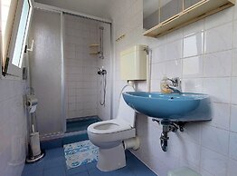 Sleek and Serene Rooms Crikvenica