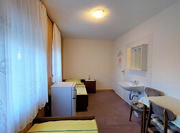 Sleek and Serene Rooms Crikvenica