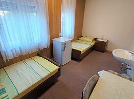 Sleek and Serene Rooms Crikvenica