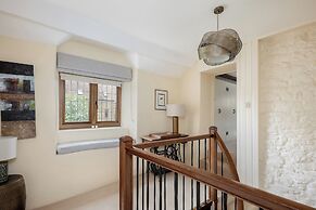 Tom Callows Gorgeous Cottage Oxfordshire