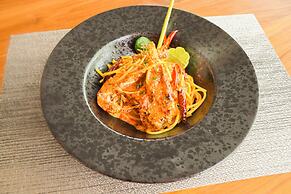 The Horizon Groove Hotel