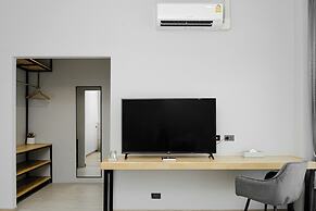 The Horizon Groove Hotel