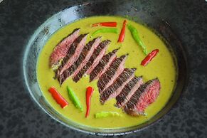 The Horizon Groove Hotel