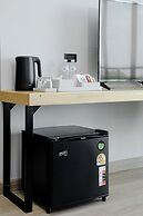 The Horizon Groove Hotel