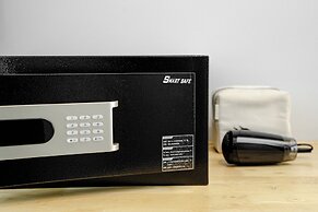 The Horizon Groove Hotel