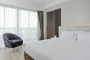 The Horizon Groove Hotel