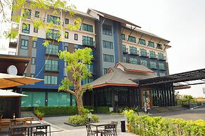 The Horizon Groove Hotel