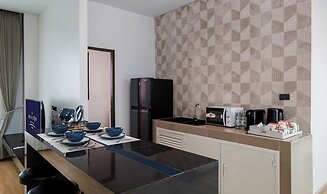 The Horizon Groove Hotel